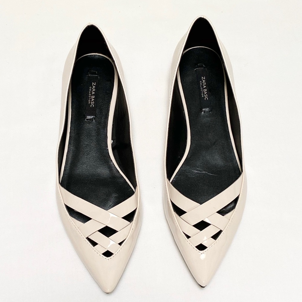 Zara Basic Collection off-white pointed toe flats